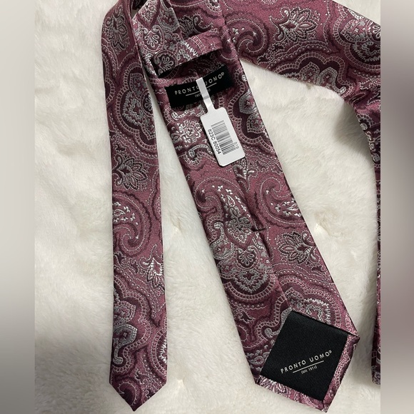 PRONTO UOMO- Tie, Paisley Pattern Pink Gray Black Hand Made - Picture 2 of 2